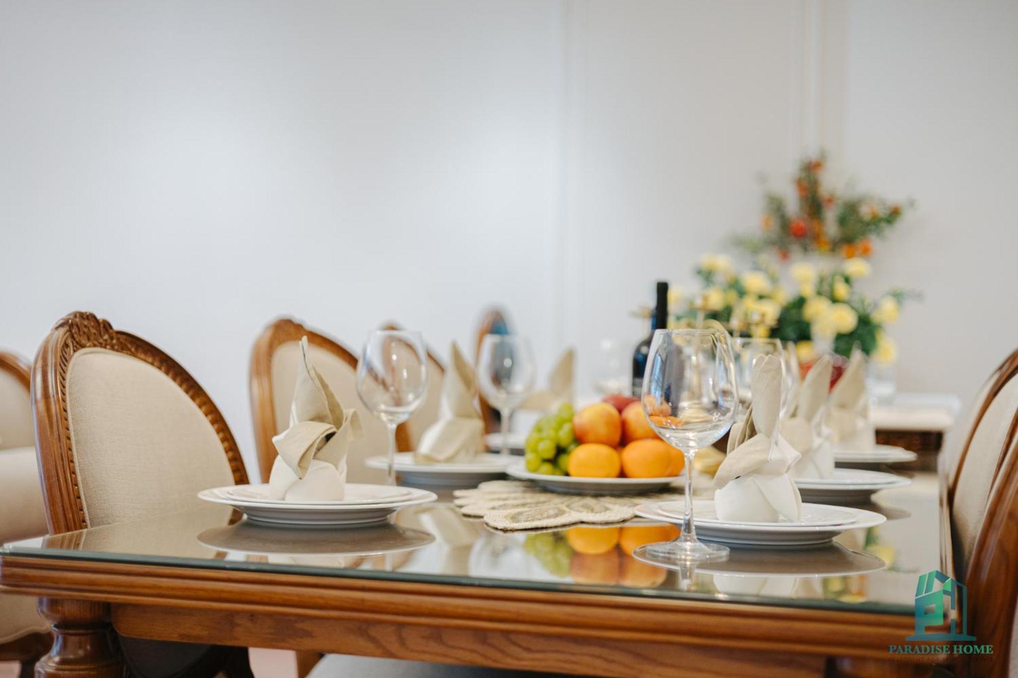 Luxe Paradise Suite Hotel Trich Sai Hanoi Buitenkant foto
